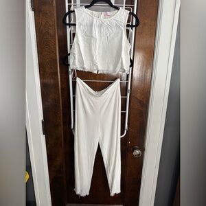 Pink lily white linen set